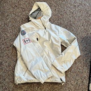 Burton snowboard women’s jacket small